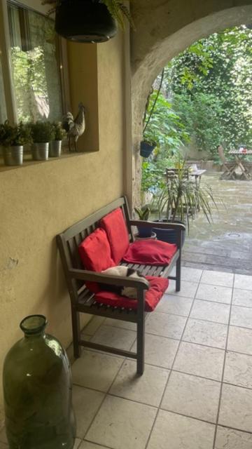 Le Rouget Apartamento